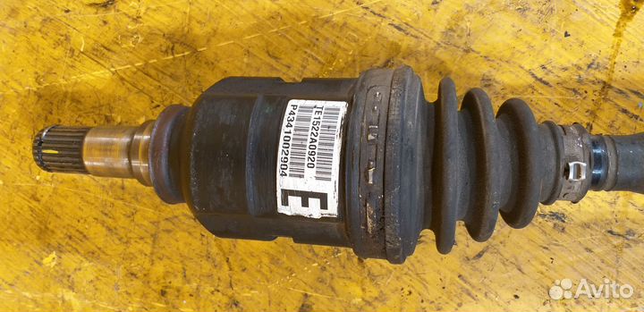 Привод правый Pontiac Vibe 2002-2007 1.8 АКПП