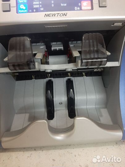 Машинка для денег Kisan Newton PF / Кисан Ньютон