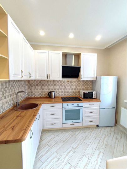 2-к. квартира, 60 м², 7/16 эт.