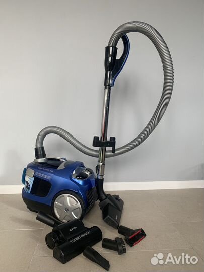 Пылесос Vitek