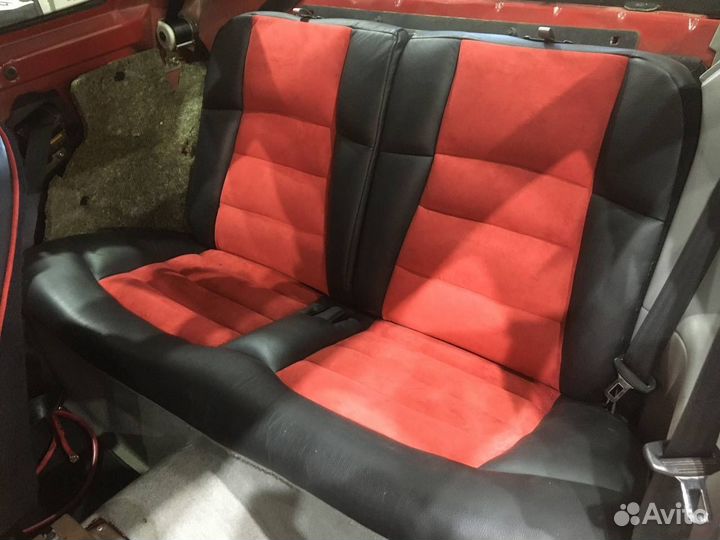 Комплект сидений Ford Mustang 94-04