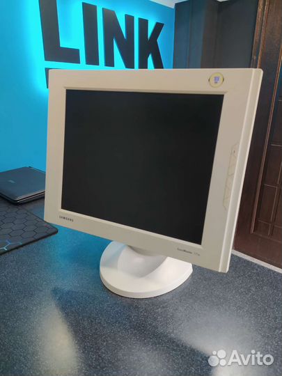 Монитор Samsung 17 дюймов