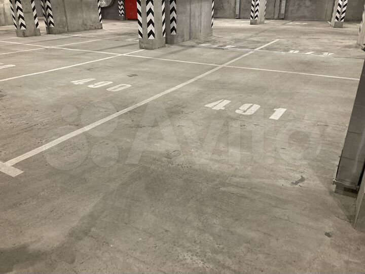 Машиноместо, 17 м²