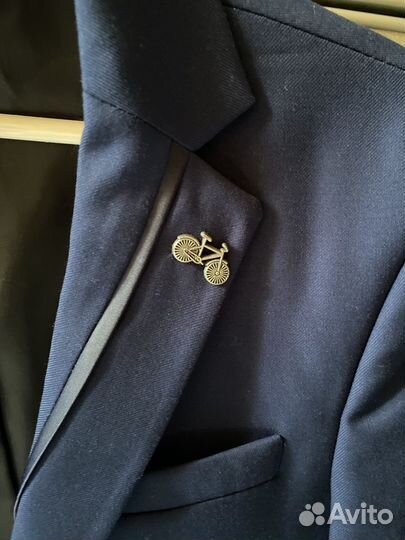 Пиджак на мальчика 134