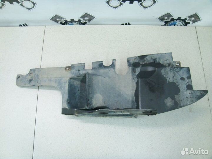 Воздуховод охлаждения тормозов правый Bmw 5 E39