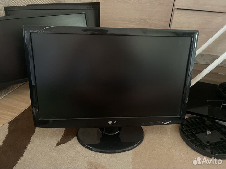 Монитор LG 23дюйма fullhd