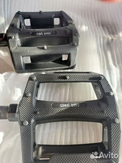 Педали для велосипеда