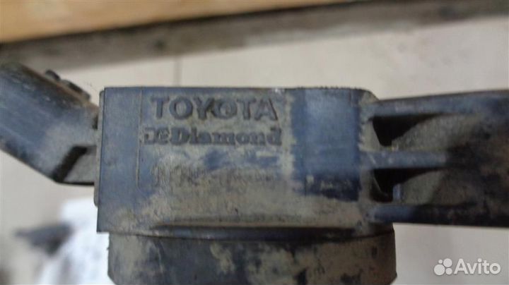 Катушка зажигания Toyota Camry XV50 2011-2017