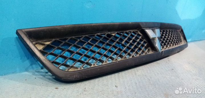 Решетка радиатора Mitsubishi Lancer 10