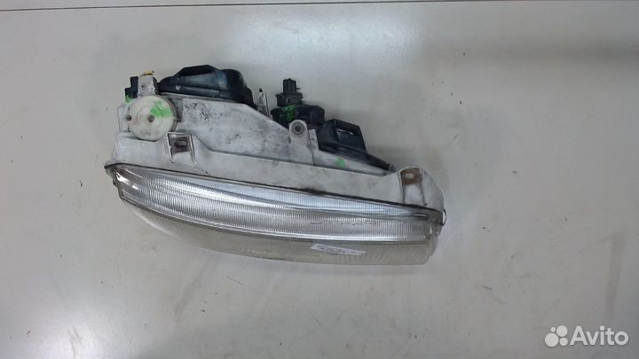 Фара (передняя) Volkswagen Passat 4, 1994