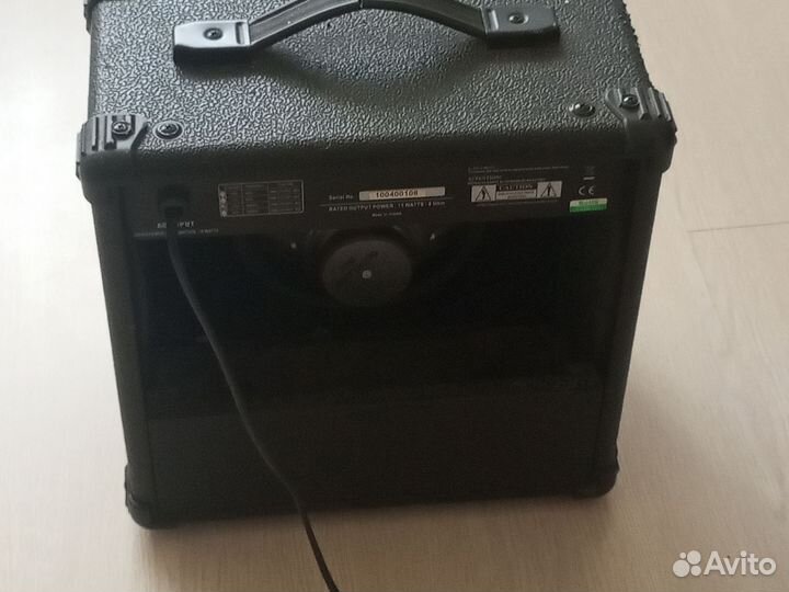 Гитарный комбоусилитель leem