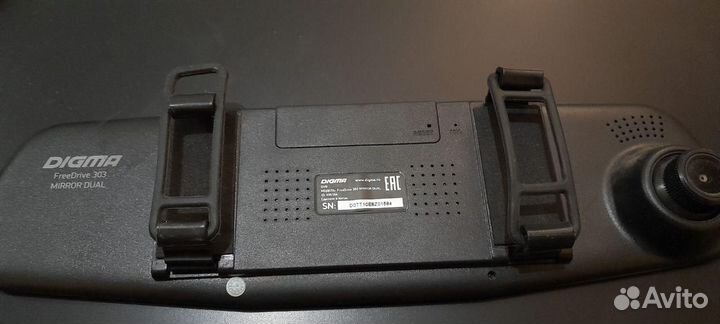 Зеркало-регистратор Digma freeDrive 303