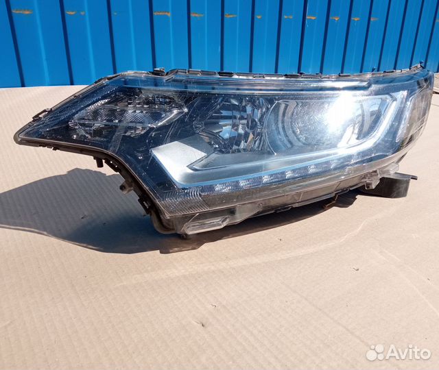 Фара левая Mitsubishi Outlander 3 (2015- н.в.)
