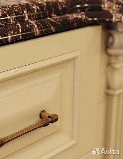 Кухня новая