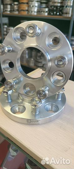 Колесные проставки 5х114х67 15мм ZUZ premium