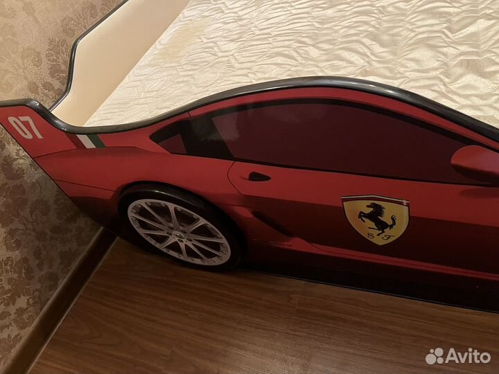 Детская кровать машинка с матрасом