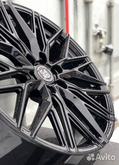 Кованые диски на Toyota LC300 Lexus LX600 R22