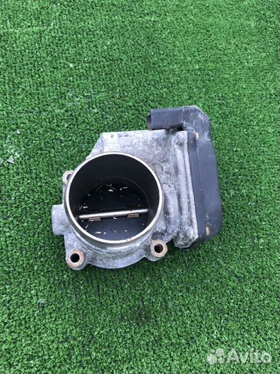 Volkswagen tiguan Дроссельная заслонка