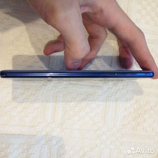 Телефон Samsung galaxy a40