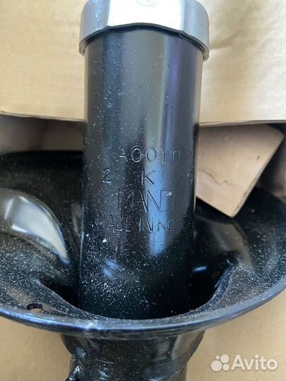 Амортизатор передний правый Cerato