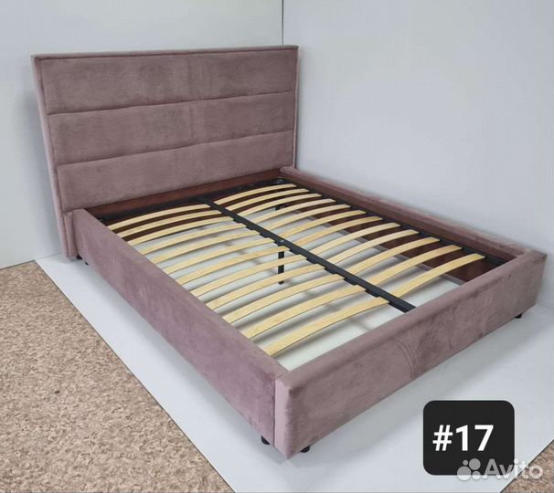 Кровать
