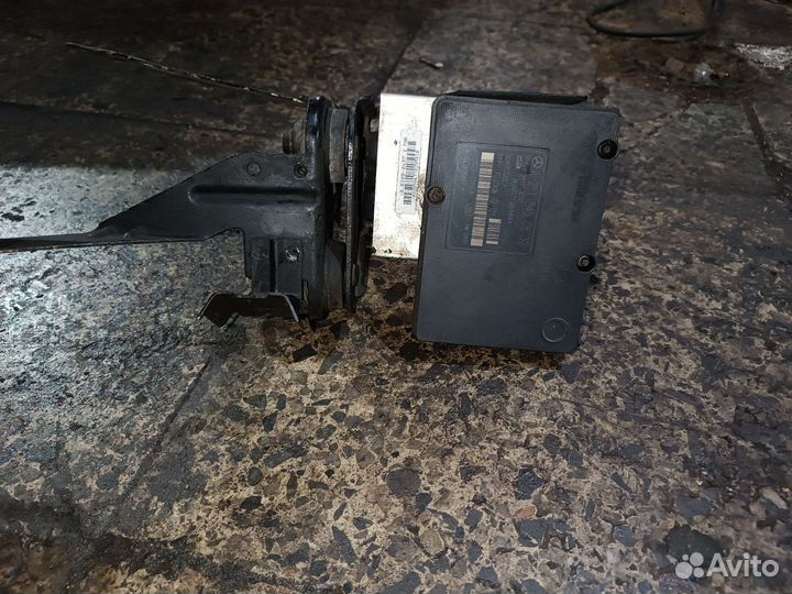 Блок ABS Mercedes GL X164