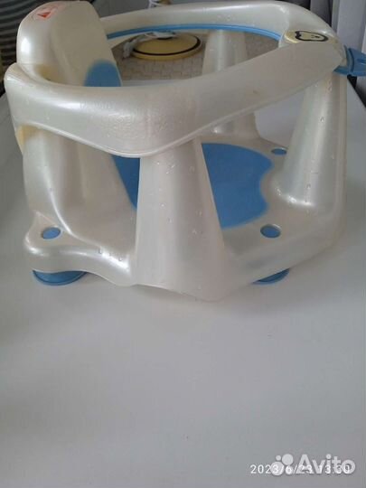 Стульчик для купания babyton