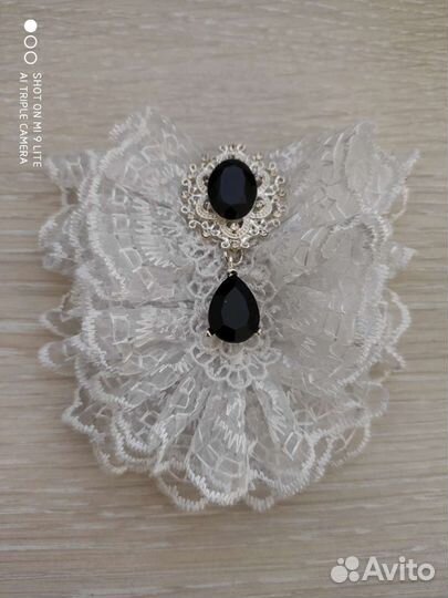 Жабо, зелёный, белый