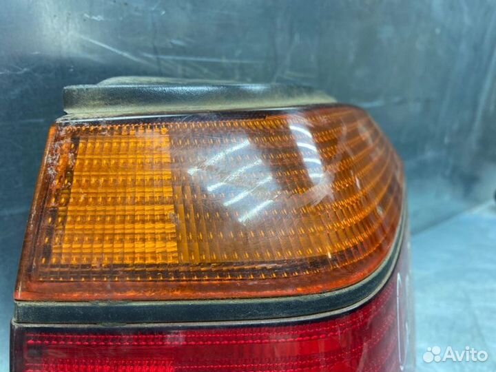 Фонарь задний левый Volkswagen Golf Iii 1991-1997