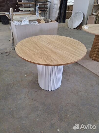 Стол обеденный раскладной с рейками