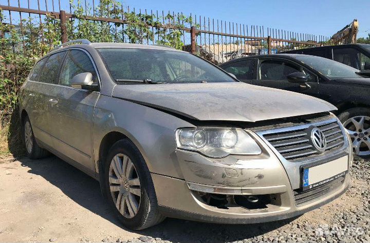 Volkswagen Passat B6 2007 г по запчастям