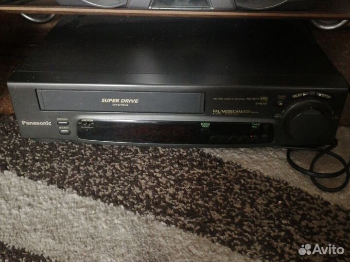 Видеомагнитофон panasonic