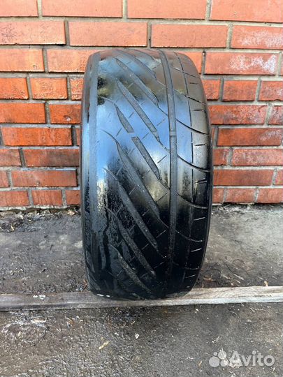 Yokohama Parada Spec-2 225/40 R18