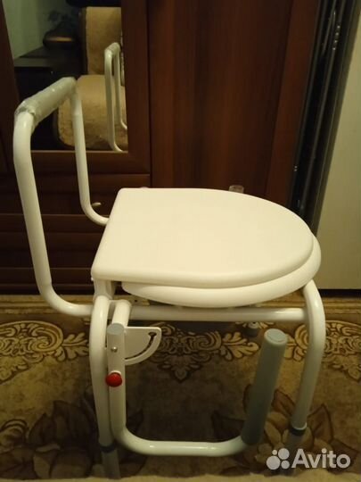 Кресло туалет для пожилых