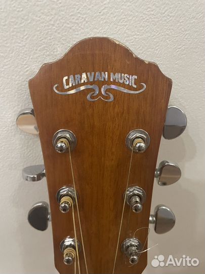 Акустическая гитара caravan music