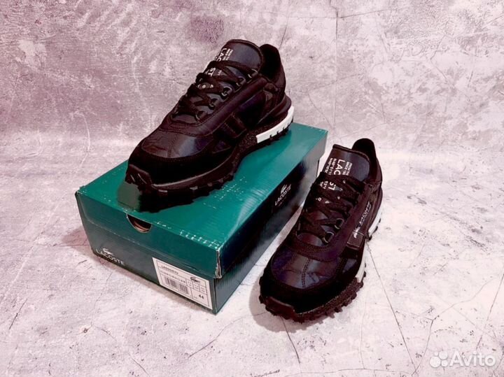 Кроссовки Lacoste осенние