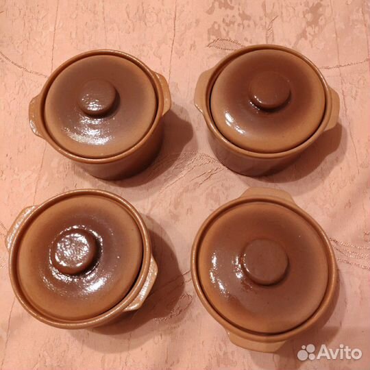 Горшки, кофейная пара