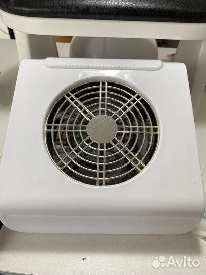 Вытяжка для маникюра