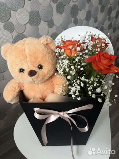 Букет с мягкой игрушкой