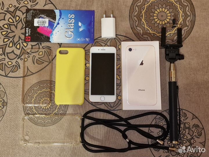 iPhone 8, 64 ГБ