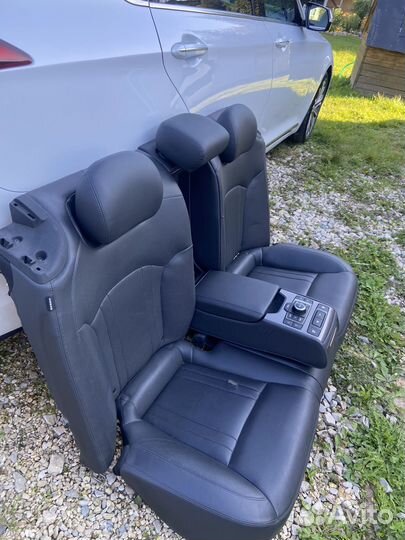 Заднее сиденье Genesis G80