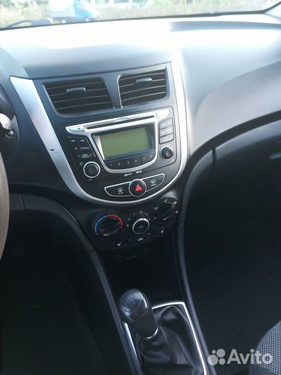 Hyundai Solaris 1.6 МТ, 2012, 93 000 км