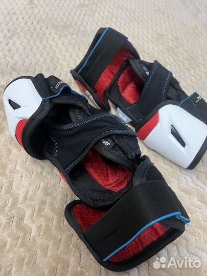 Налокотники CCM FT6