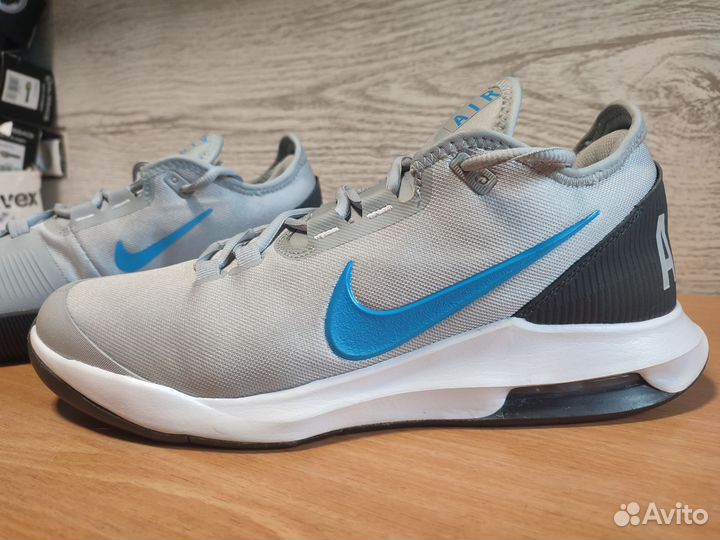 Кроссовки теннисные Nike Air