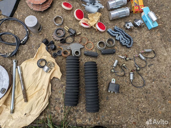 Новые запчасти Ява 634