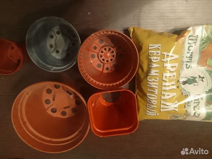 Керамзит и горшочки для растений пакетом