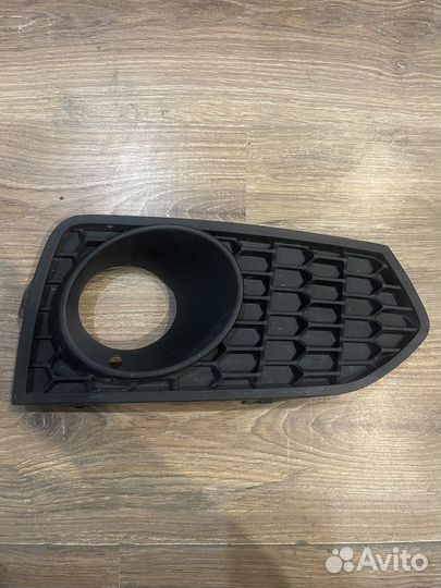 Решетка бампера передняя правая Bmw f22 купе