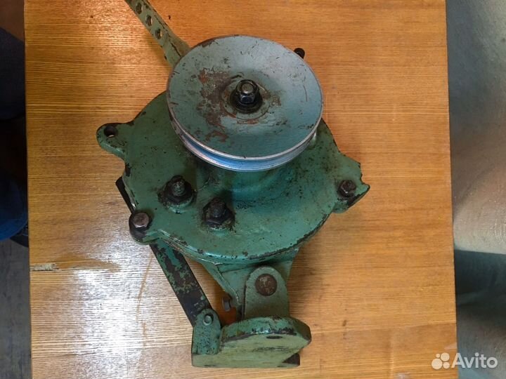 Редуктор для швейной машинки