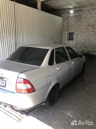 Двери на приору