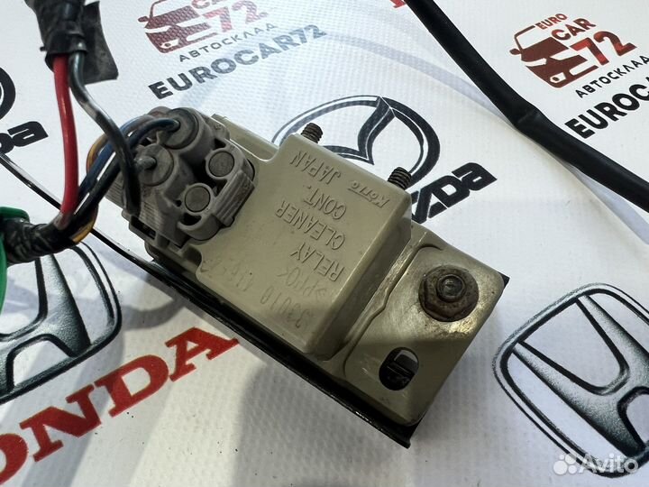 Датчик уровня бачка омывателя Mazda 6 GH 2007-2012